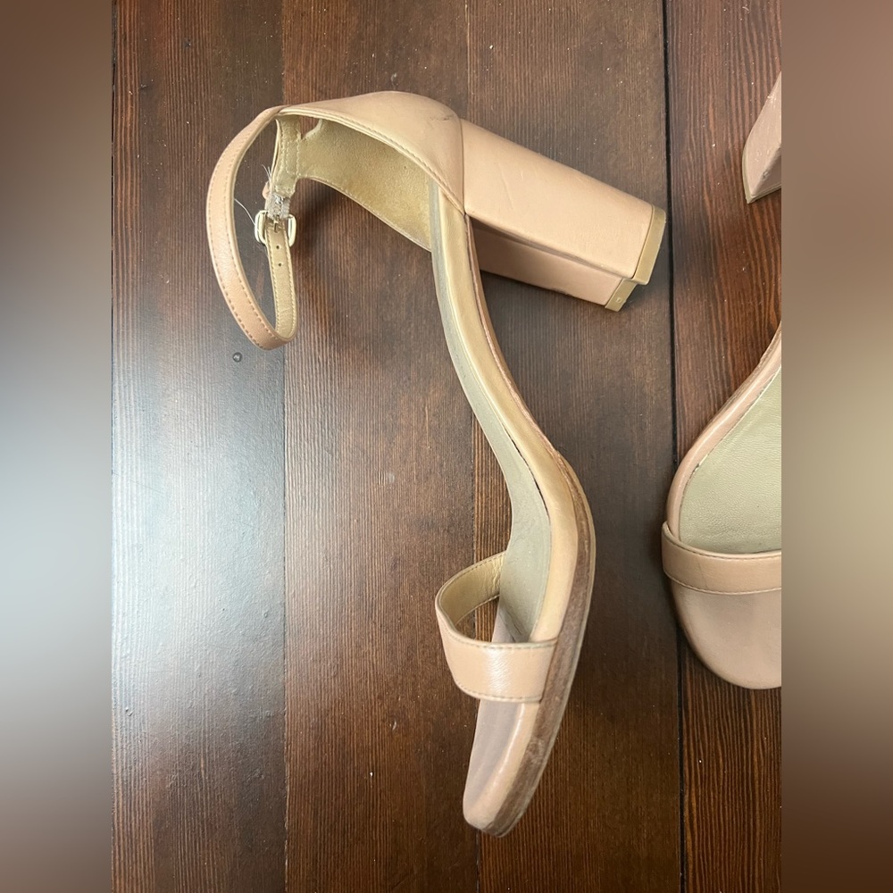 Stuart Weitzman Nudistcurve Block Heel Sandal Siz… - image 2